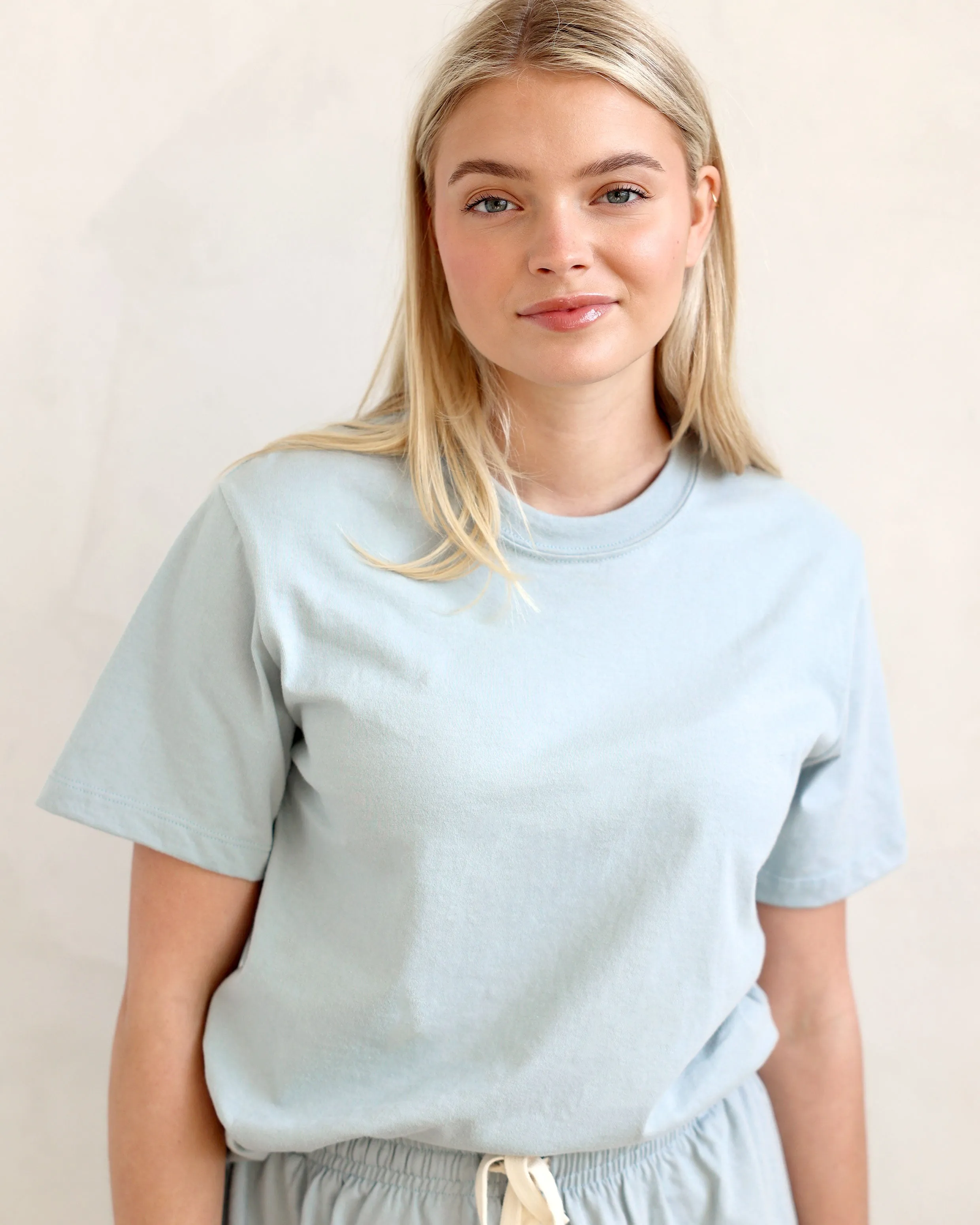 Monday Tee Blueish - Unisex